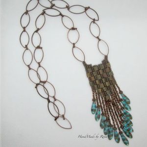 Peacock Color, approx. length 22 5/8", no clasps